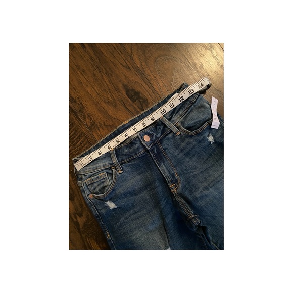 Old Navy Mid Rise Rockstar Skinny Jeans Lightly Distressed - Picture 4 of 4